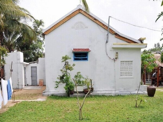 Exterior & Views 2, Local Beach Homestay, Da Nang