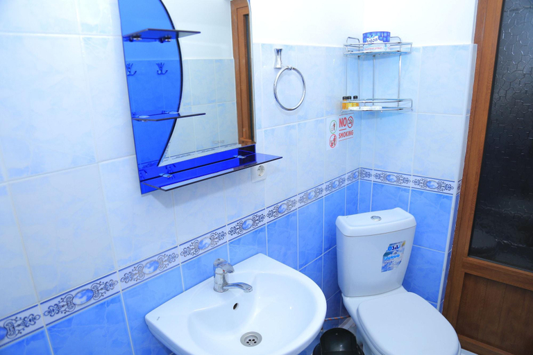Bathroom 4, Samarkand Travel, Samarkand