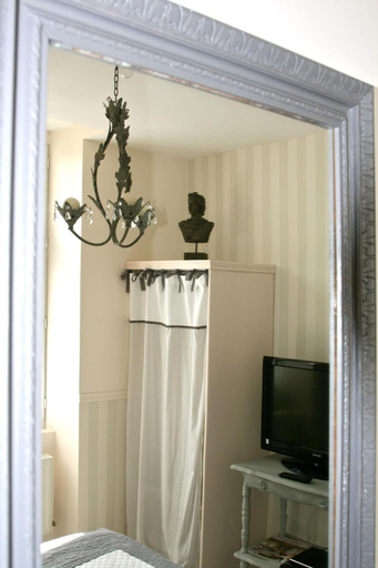 Bedroom 5, Chambre d'Hôtes La Villa Molina, Doubs
