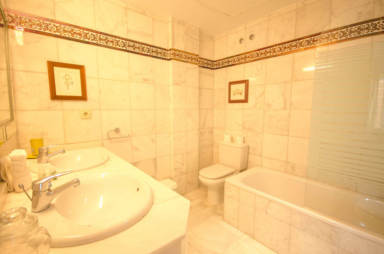 Bathroom 4, Casa Inmaculada, Málaga