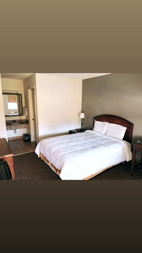 Bedroom 3, Americas Best Value Inn Princess Anne, Somerset