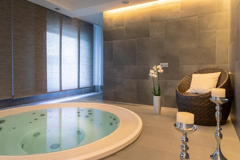 Bathroom 4, Hotel Abácie & Wellness, Vsetín
