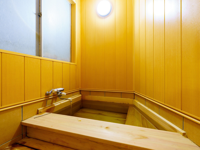 Bathroom 3, Kotobukiya Ryokan, Ureshino
