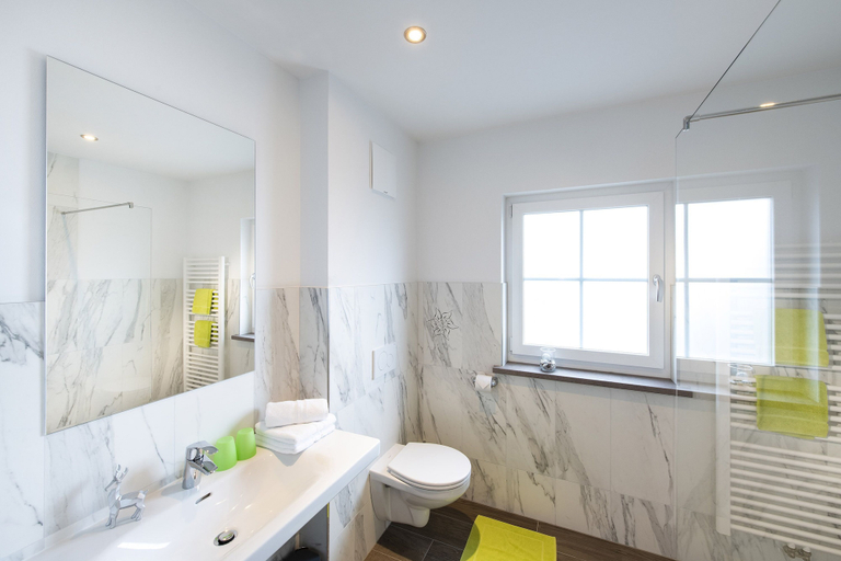 Bathroom 3, Feriendorf Edelweiss, Tamsweg