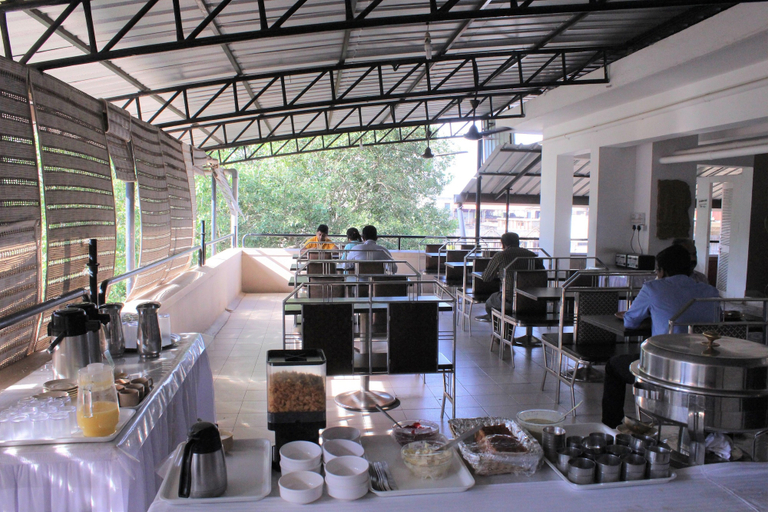 Food & Drinks 4, Hotel Mangalore International, Dakshina Kannada