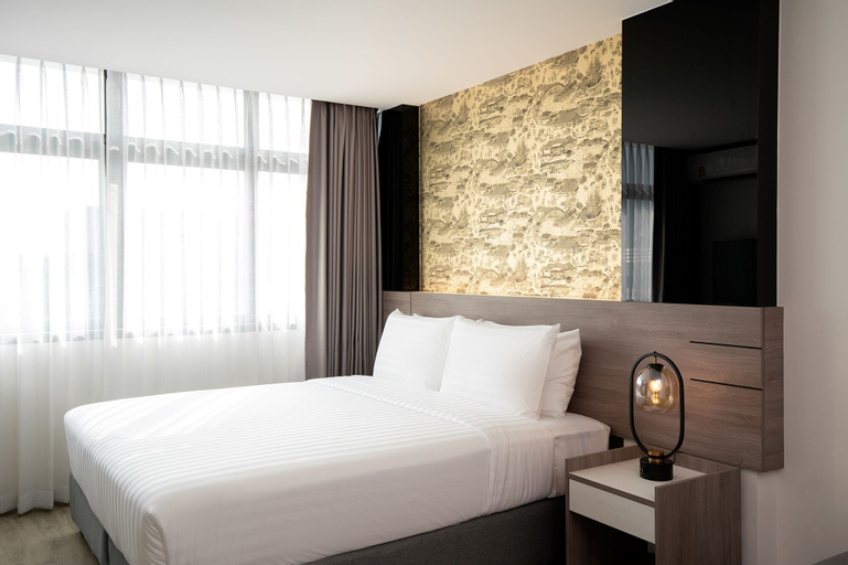 Bedroom 12