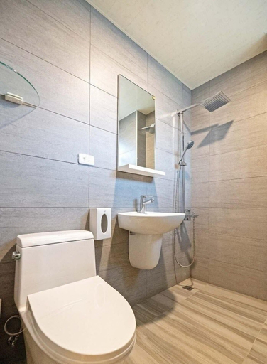 Bathroom 5, Peng Yuan B&B, Penghu