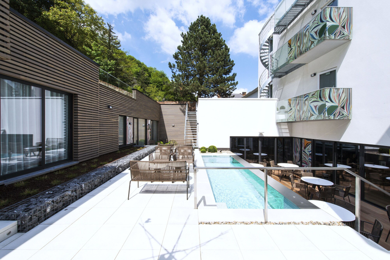 Exterior & Views 2, The Royal Snail, Namur