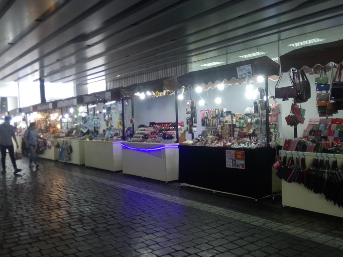 Food & Drinks 3, Muangthong Condo, Pak Kret