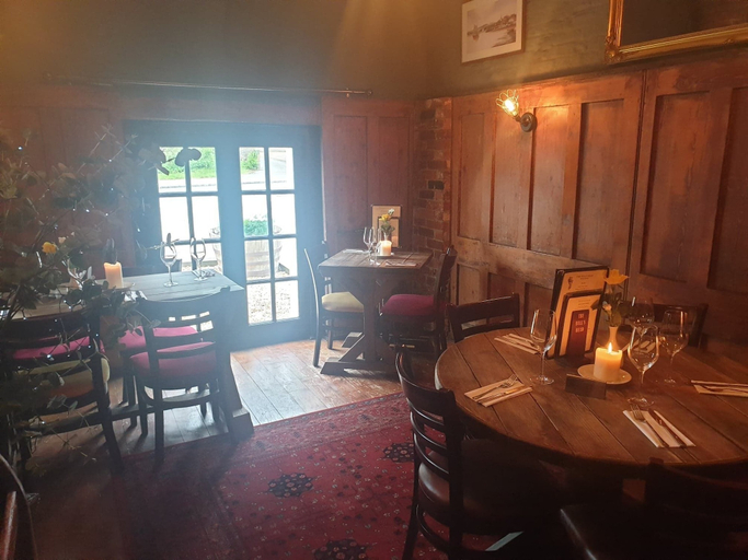 Food & Drinks 3, The Bulls Head, West Sussex