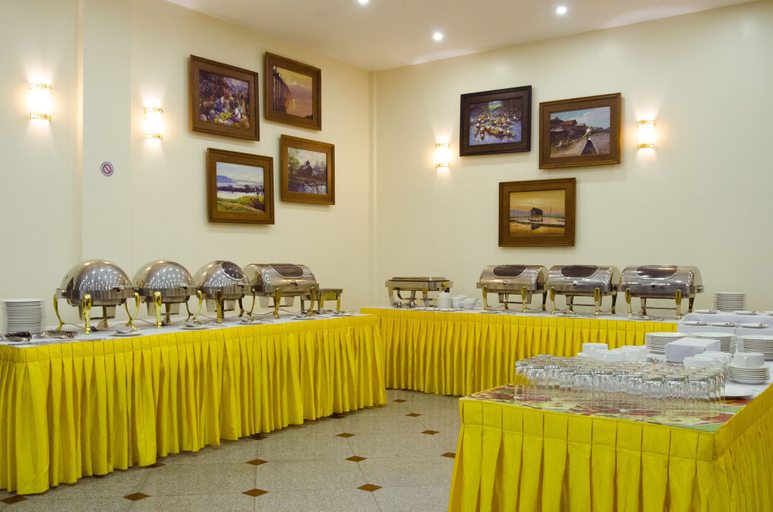 Food & Drinks 5, Reno Hotel, Yangon