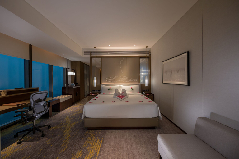 Bedroom 4, Pan Pacific Yangon, Yangon