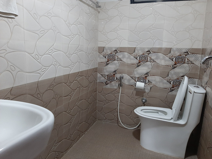 Bathroom, Hotel Bhaktapur Inn, Bagmati