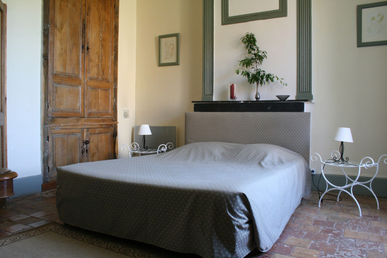 Bedroom 3, Chambres d'hotes du Jay, Cher