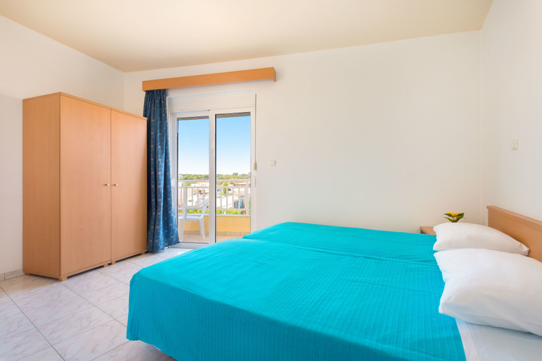 Bedroom 3, Yiannis Apartments, South Aegean
