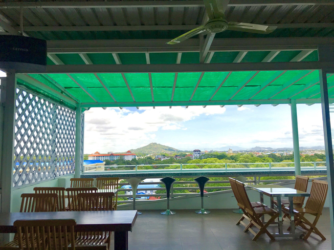 Food & Drinks, Mandalay Hill View Inn, Mandalay