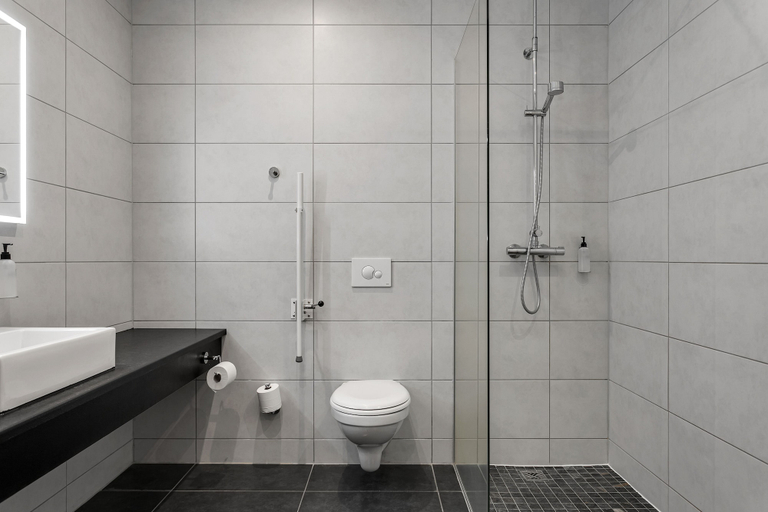 Bathroom 5, Hótel Múli, Reykjavík