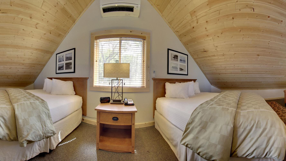 Bedroom 3, King's Pointe Waterpark Resort, Buena Vista