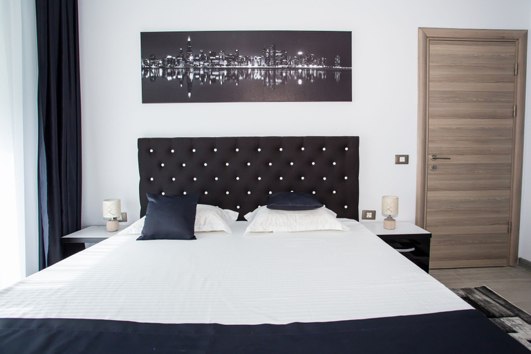 Bedroom 2, Apartament Black&White, Navodari