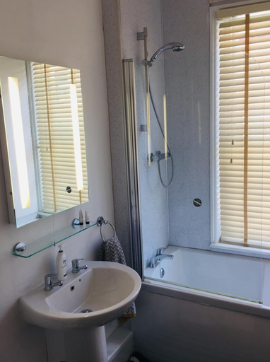 Bathroom 3, In-Town Guest Accommodation, York