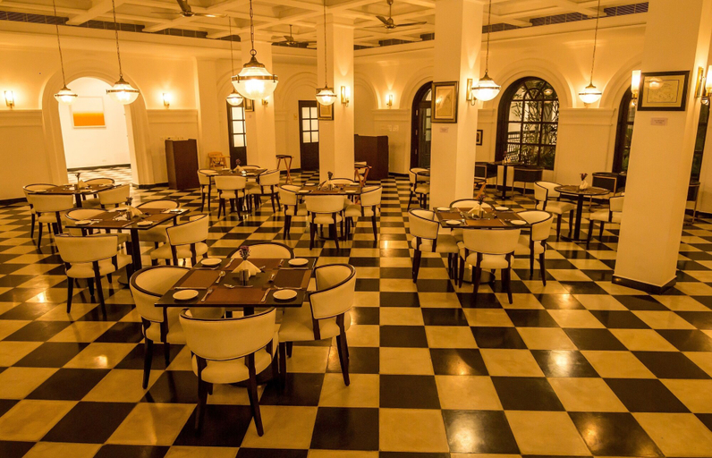 Food & Drinks 4, Alpha Old Court House, Ernakulam