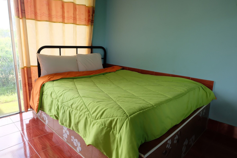 Bedroom 2, Khuan Pron Holiday Home, Muang Sakon Nakhon
