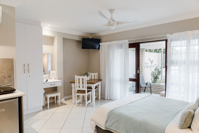 Bedroom 3, Wagtails Guest House, Nelson Mandela Bay