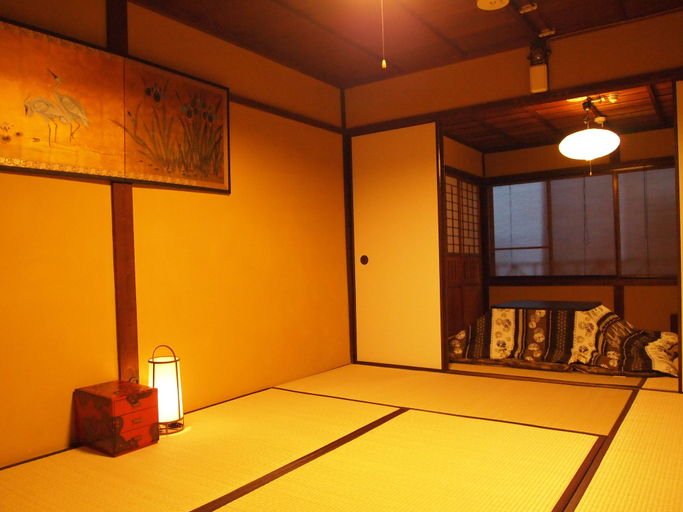 Others 3, Korakuan, Kyoto