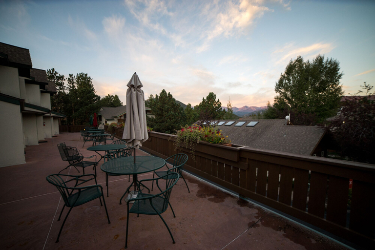 Others 5, Appenzell Inn, Larimer