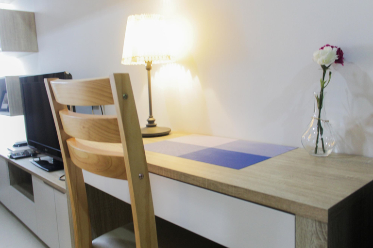 Bedroom 5, Bright Studio Apartment at Springwood Residence, Tangerang