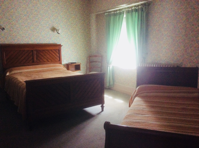 Bedroom 9