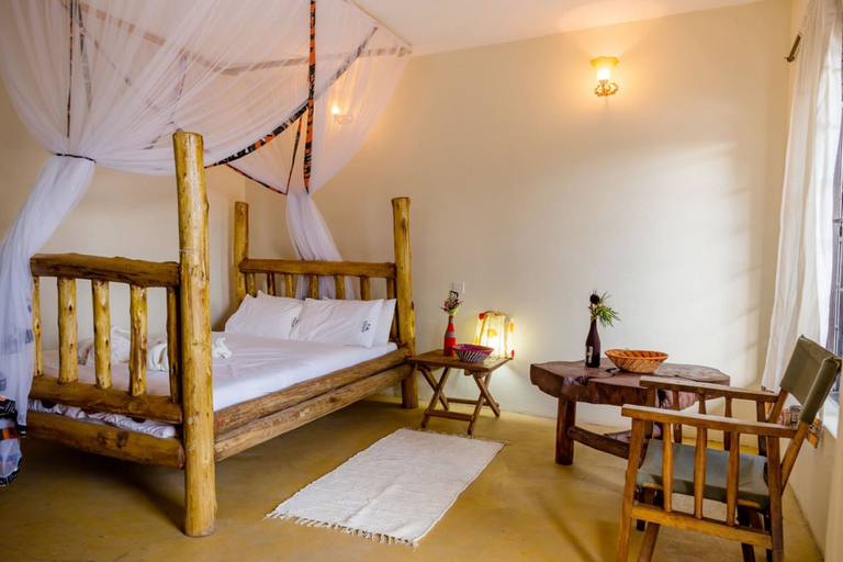 Bedroom 1, Simba Safari Camp, Fort Portal