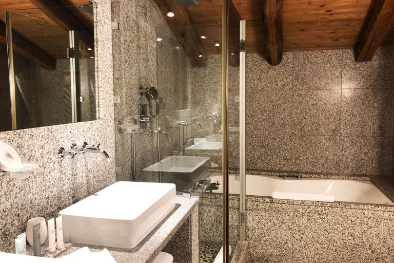 Bathroom 5, Fermes de Marie, Haute-Savoie