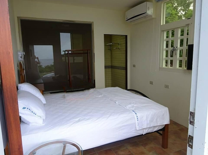 Bedroom 2, The Song of Eagle, Taitung