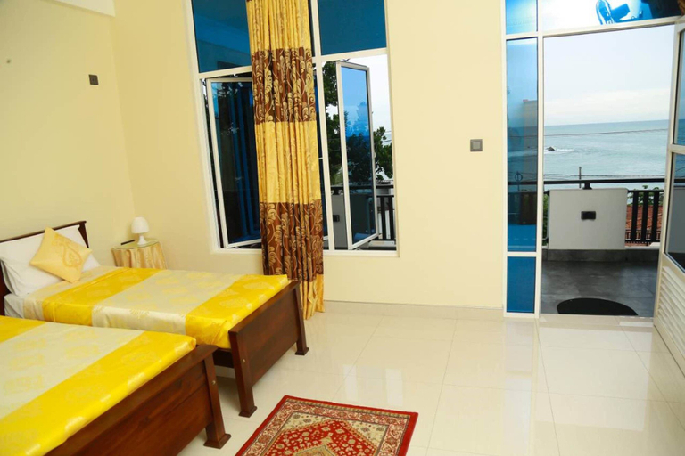 Bedroom 2, Queens Beach Hotel, Tangalle