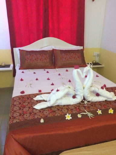 Bedroom 4, Eden Villa, Flacq