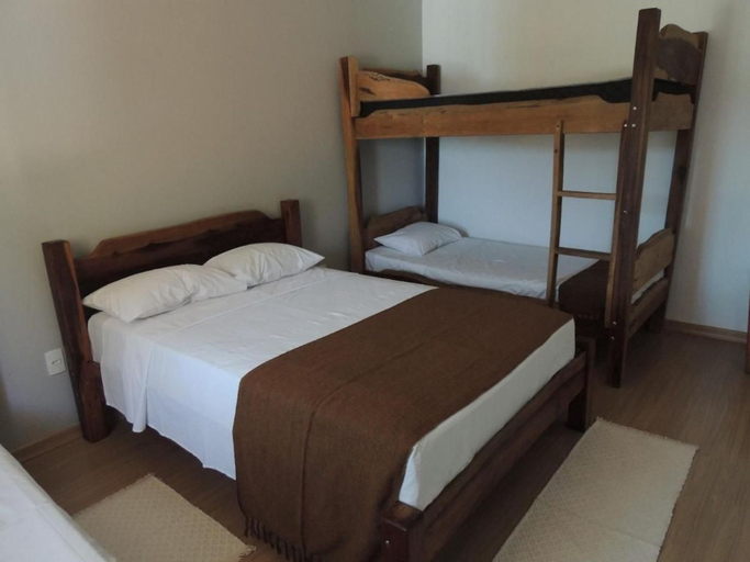 Bedroom 3, Hotel Novo Horizonte - Monte Siao - MG, Monte Sião