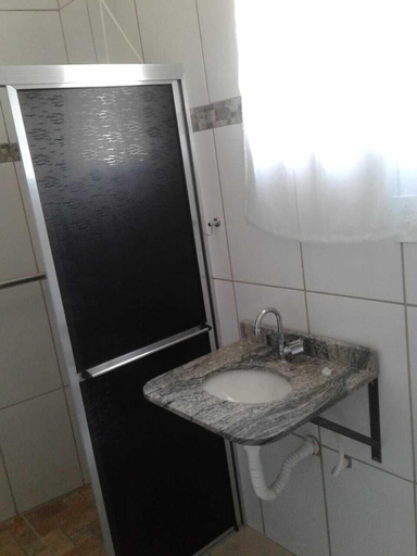 Bathroom 4, Pousada Saúde Melhor, Extrema