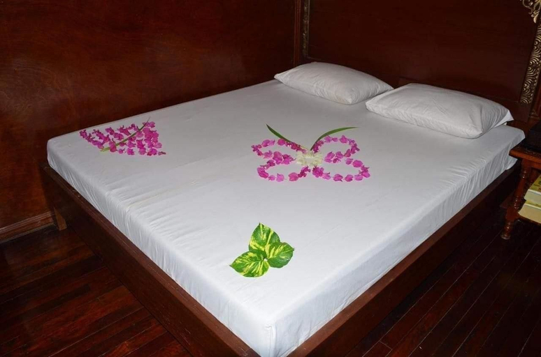 Bedroom 2, Bagan Central Hotel, Myingyan