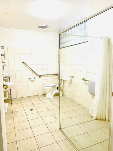 Bathroom 4, The Menzies Ballarat, Ballarat - Central