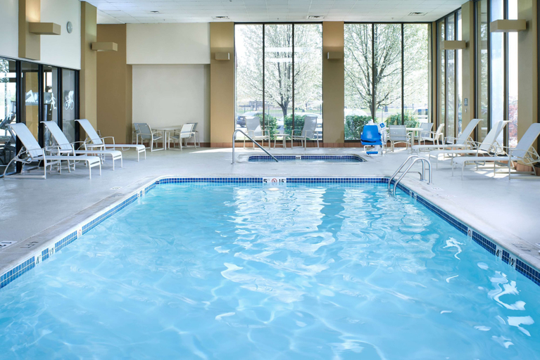 Sport & Beauty 3, DoubleTree by Hilton Detroit - Dearborn, Wayne