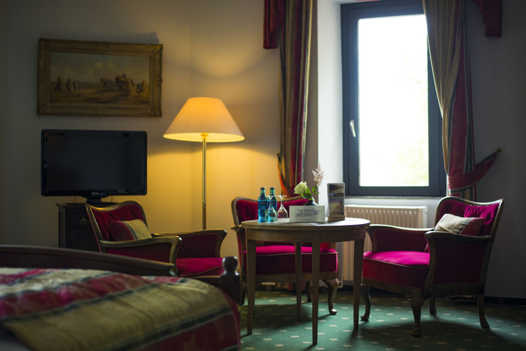 Bedroom 4, Schlosshotel Braunfels, Lahn-Dill-Kreis