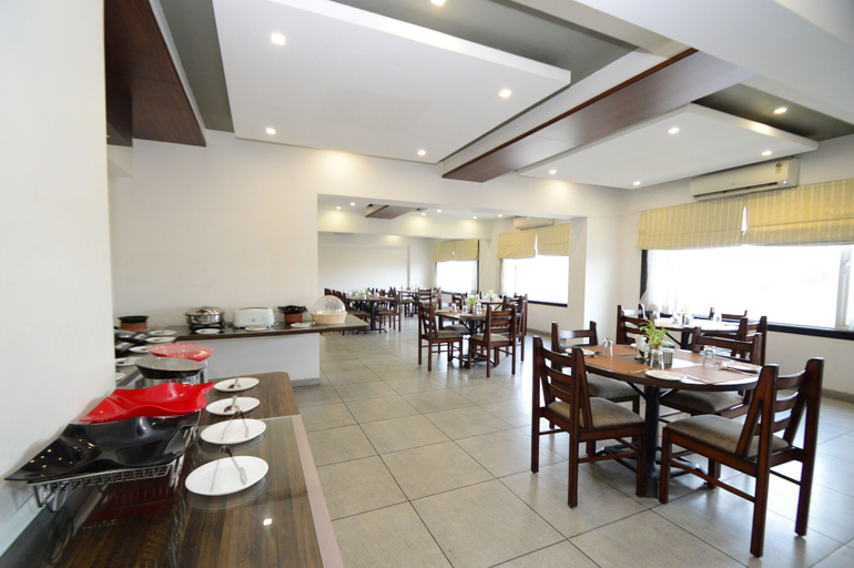 Food & Drinks 4, Crimson Park Shripriya Hotel, Rajsamand