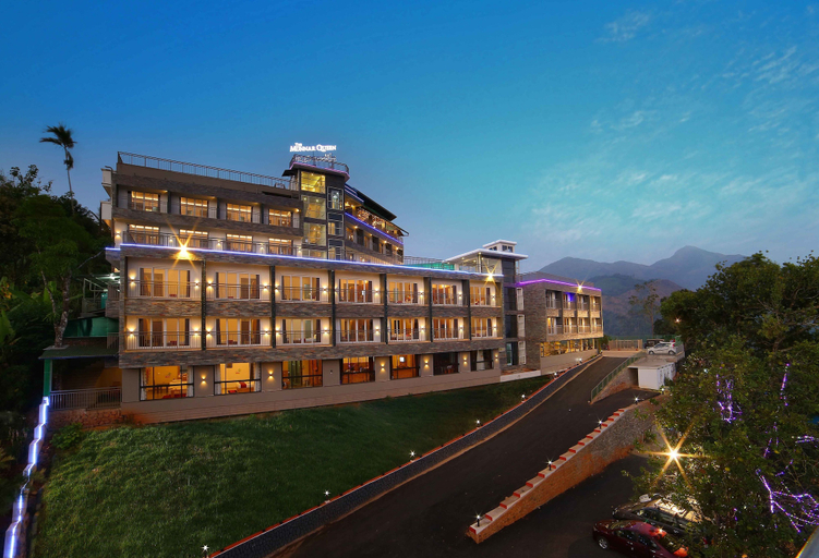 Exterior & Views