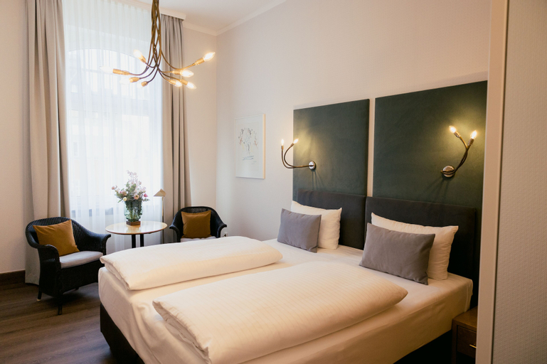 Bedroom 19