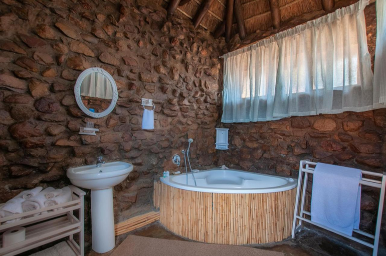 Bathroom, Outeniquabosch Lodge, Eden