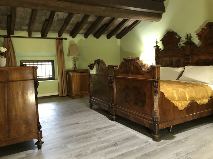 Bedroom 2, Mery Bistrot in Villa Bisbini, Modena