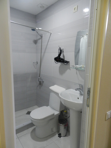 Bathroom 4, Hotel Tabori, Tbilisi