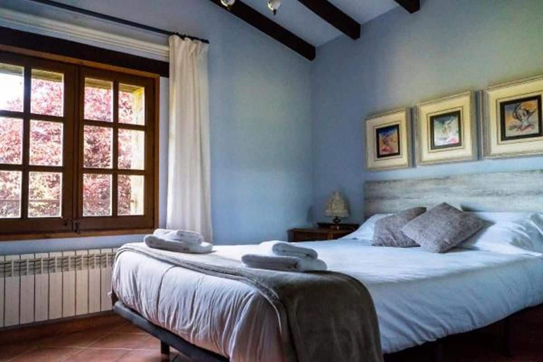 Bedroom 2, Casa Can Boix, Girona