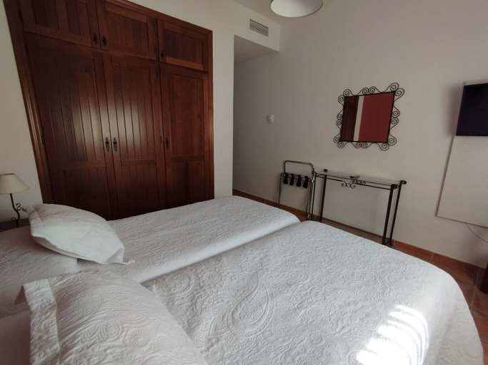 Bedroom 3, Hotel Rural El Castillejo, Málaga